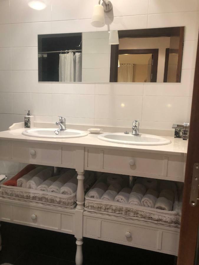 Apartamento Con Jardin エスカライ エクステリア 写真
