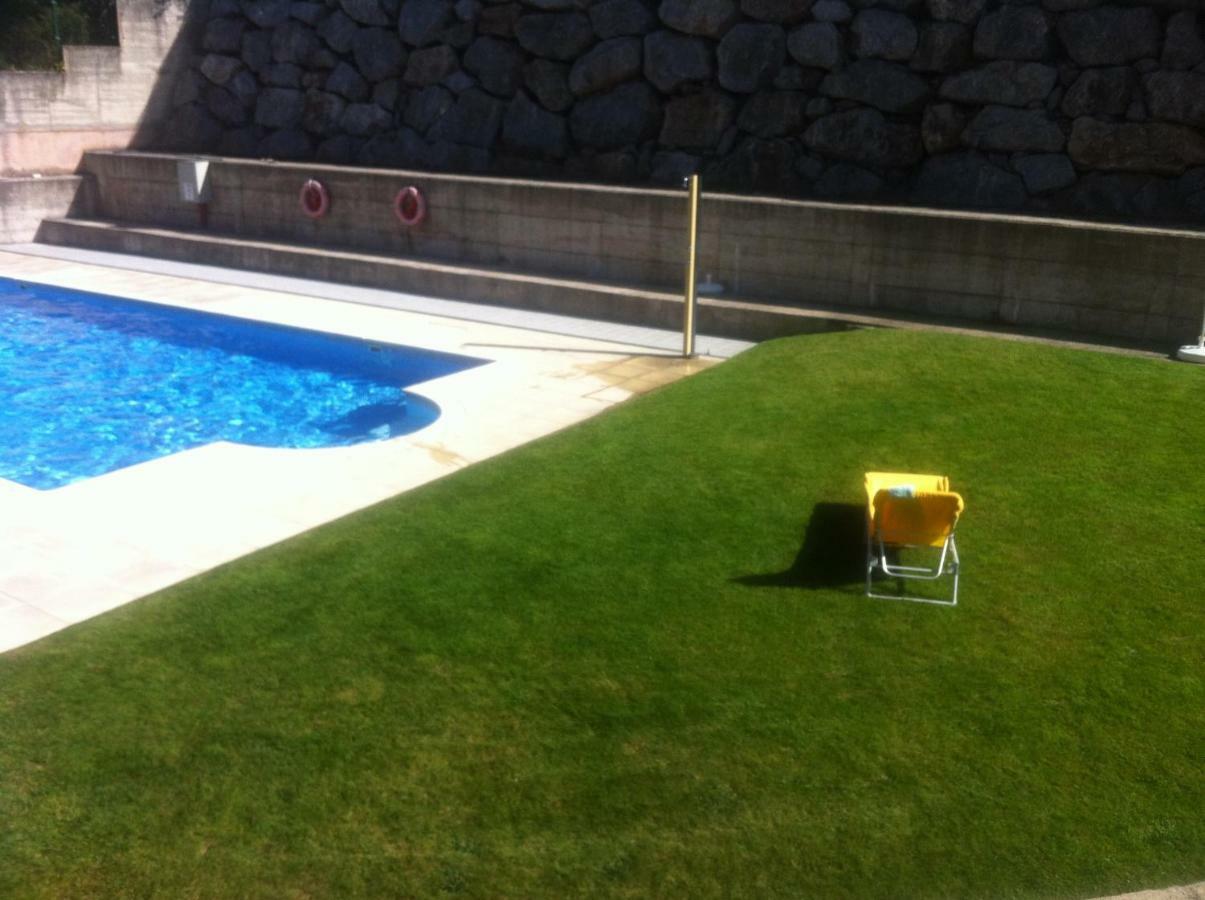 Apartamento Con Jardin エスカライ エクステリア 写真